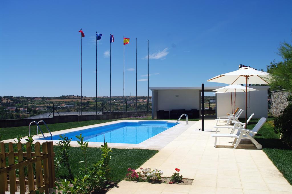 Hotel Cabeco Do Forte Міранда-ду-Дору Екстер'єр фото