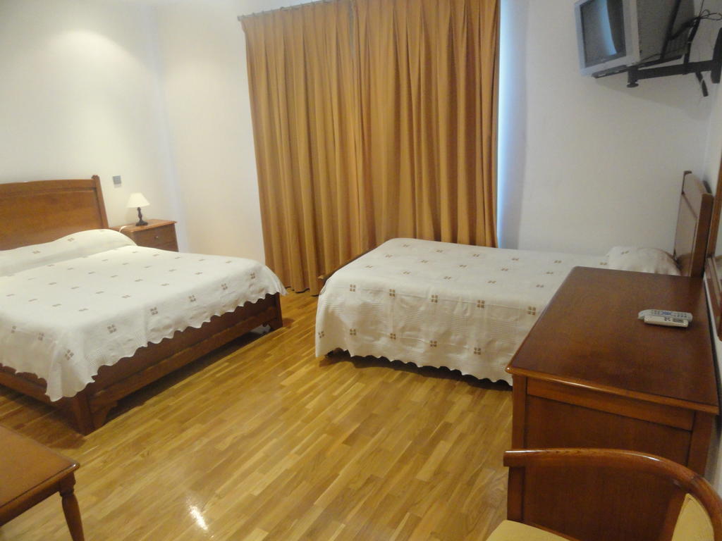 Hotel Cabeco Do Forte Міранда-ду-Дору Номер фото